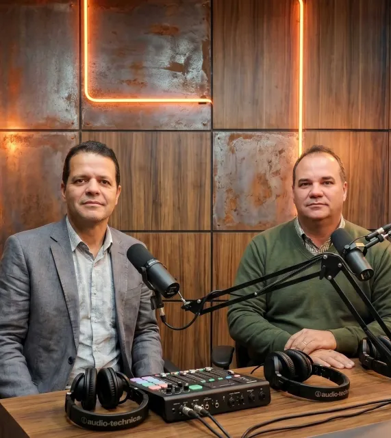 Marcelo Martins e Gustavo Gomes